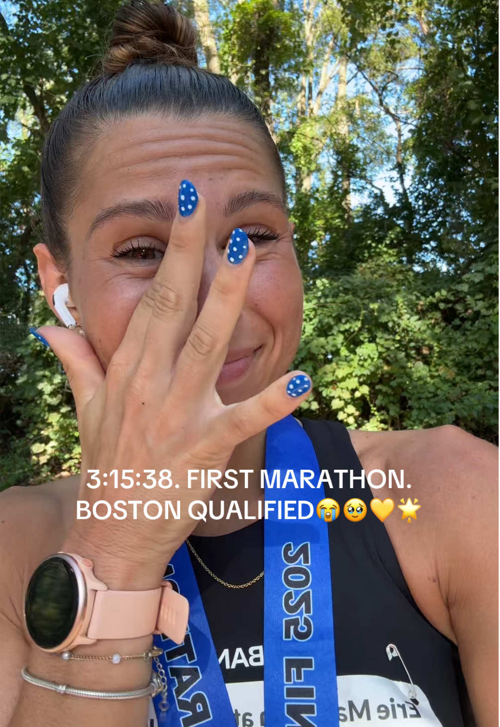 3:15:39. WE ARE GOING TO BOSTON😭😭😭💛💛💛🌟🌟🌟 I LOVE U GUYS  @Nike @Runna @banditrunning  #marathonrunner #bostonqualifer #marathonfinisher #marathontiktok #fyp 