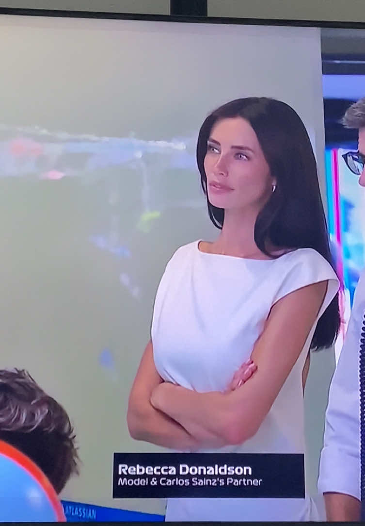 Yg pertama & terakhir cakep benerrrr banggg😍😍🥰🥰🔥🔥 #rebeccadonaldson #charleslec #kellypiquet #maxverstappen #fypシ゚ 