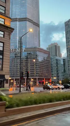 Chicago Drive and Rain 🌧️  #chicago #downtown #chicagodowntown #chicagoarchitecture #usa  Chicago, travel Chicago, winter road trip in Chicago, scenic city winter drive, snow drive, Trump International Hotel & Tower Chicago, London House Chicago