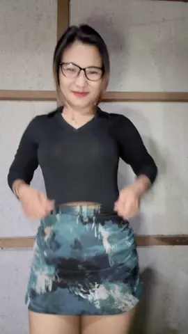 Hee… လှုပ်လို့ရပြီ 🍑 #tiktokmyanmar🇲🇲 #foryoutypシ #foryou 