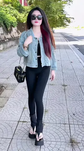 Quần Legging Nữ Cạp Cao 10CM Ôm Fit Body Màu Đen Dáng Dài Tập Thể Thao Yoga#quanlegging #quanleggingnucapcao #thoitrangnu #mặcđẹpmỗingày 