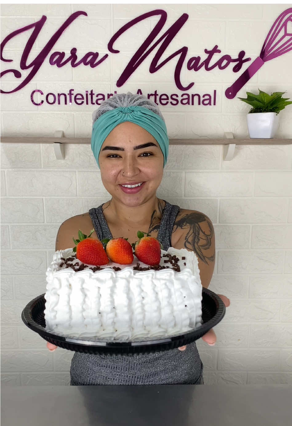2 hrs do meu trabalho desse domingo 👩🏻‍🍳🫶🏻🥳 #kitfesta #confeiteira #bolosedoces 