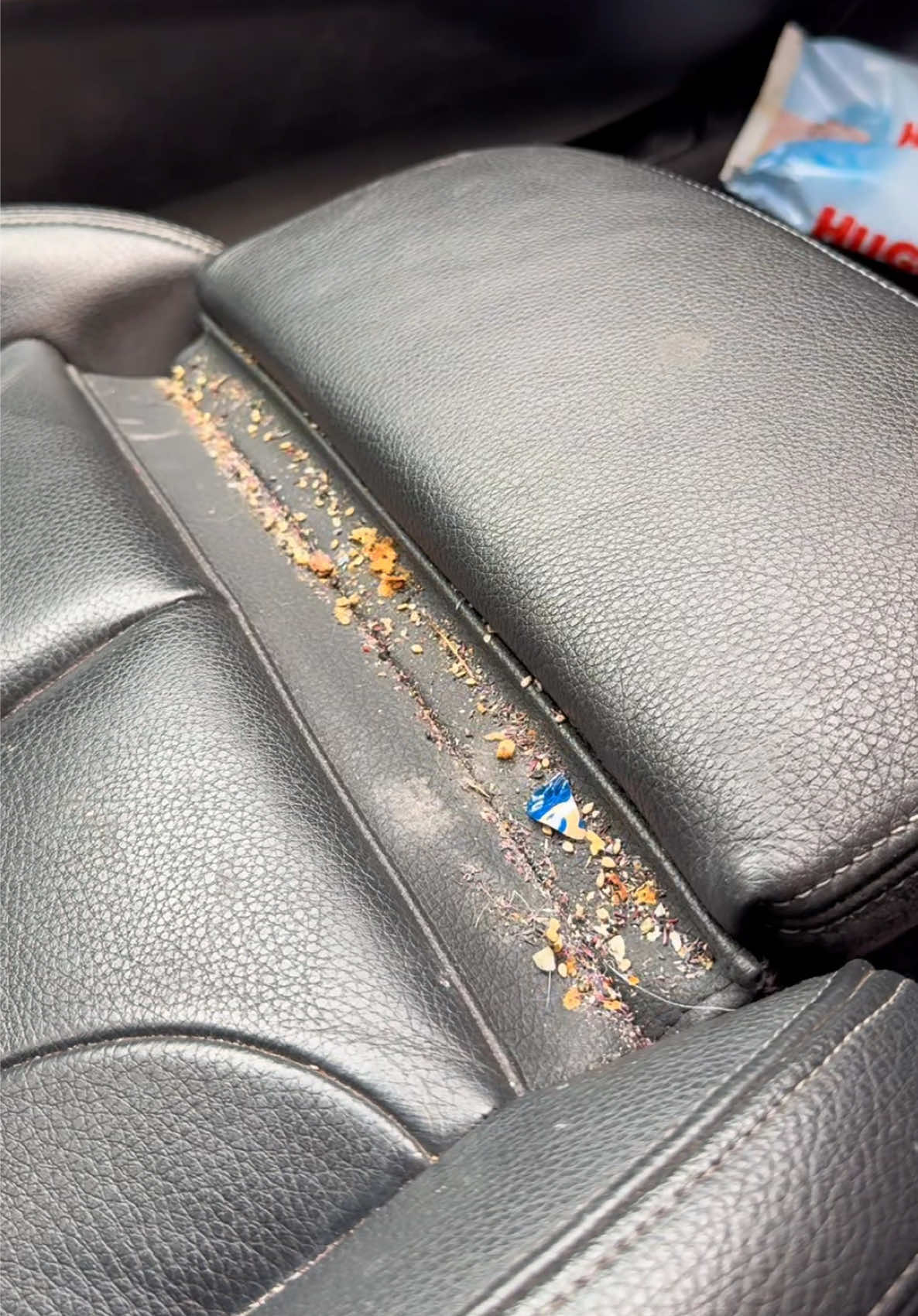 Satisfying BMW interior clean 🤌 #detailing #carcleaning #CleanTok #satisfying #deepclean 