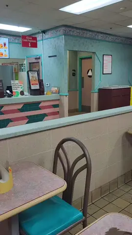 Unremodeled Burger King in Concord, CA. I love the colors that were used here and makes me very nostalgic for the 90s. I really hope this location stays like this for a little while longer! #fastfood #90s #90sthrowback #90skid #fyp 