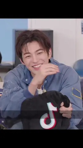 keonho smile>>> #keonho #cortis 