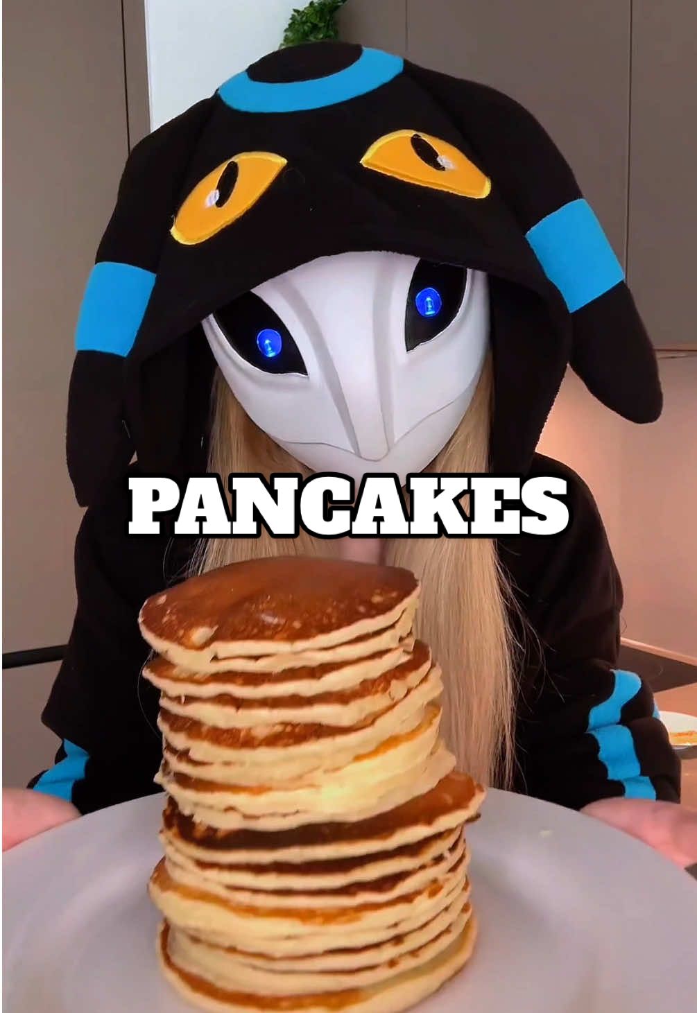 You looked hungry so I decided to make you some delicious #pancakes ! I hope you like it 😌🌹🥞 #ithathornwell #cooking #recipes #FoodTok 