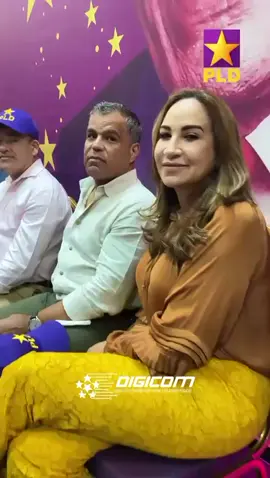 HOY, desde la Casa Nacional Reinaldo Pared Pérez 📍, ¡el lente 🎥 de #DIGICOMPLD captó a los miembros del Comité Político así!  👉💜⭐ #ElPLDestáEnLasCalles #ConElPLDSeVivíaMejor Comenta 🗣️, comparte 🔁 y dale like 💜.*