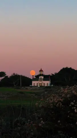 when the moon and sun see each other