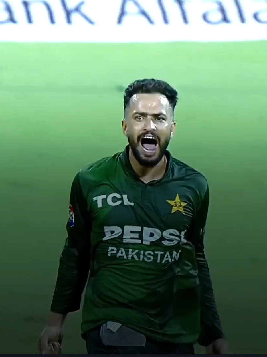 Match Winner Strikes 🔥🥵🖤 #foryou #cricket #j3rry_3dit #foryoupage #viral 