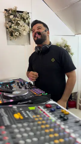 موسسه نجوم الموسيقى  مرتضى ديجي  قاعه اوركيد للمناسبات  07702999098