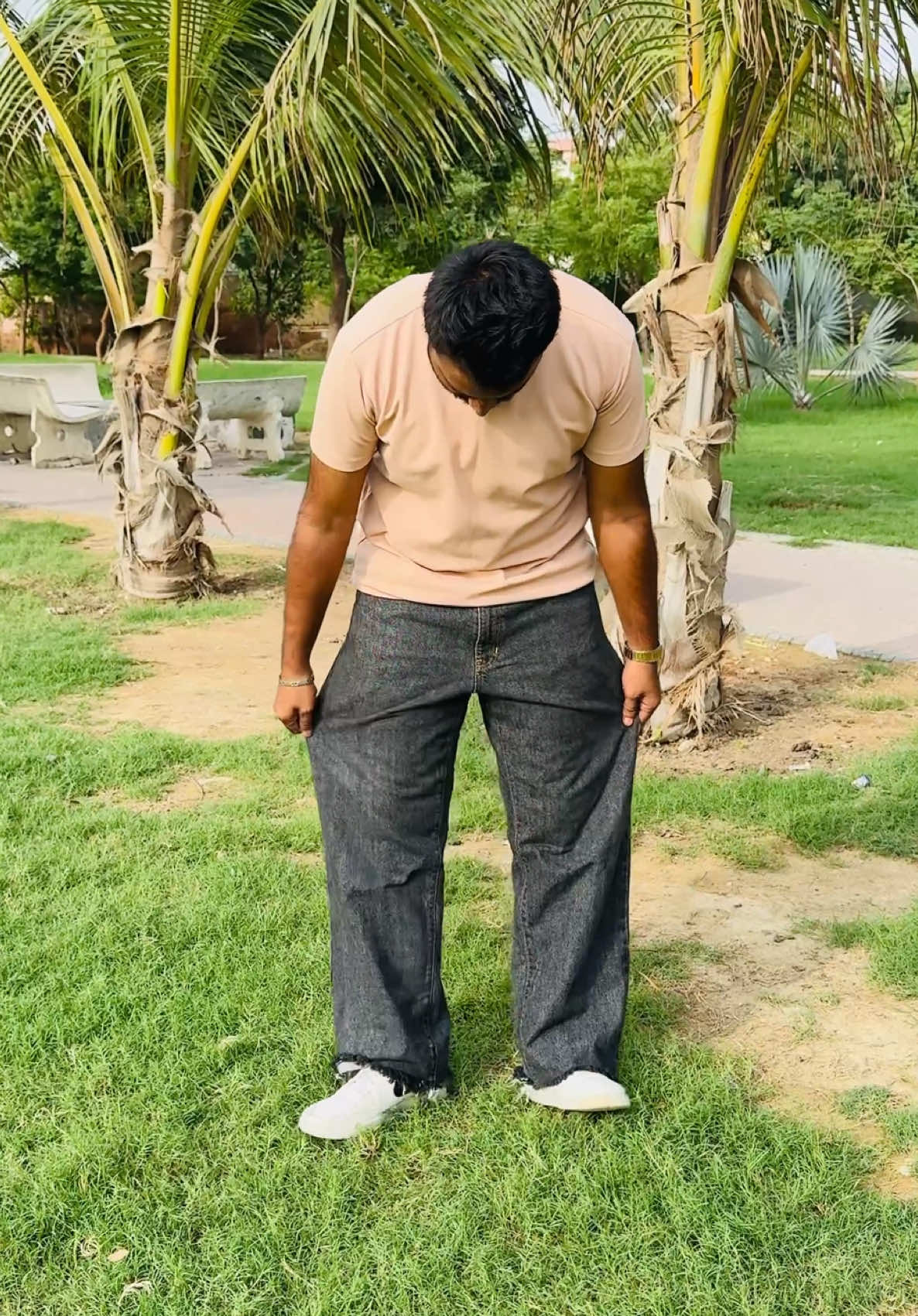 Best Baggy Pants In Pakistan | Streetwear drip on budget 👟✨ Baggy cargos × Airforce vibes = 🔥 fit check #sastaswagpk #fashion #baggyjeans #SmallBusiness 