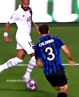 When Neymar made defenders dance.. #neymar #neymarjr #skills #psg #dribles 