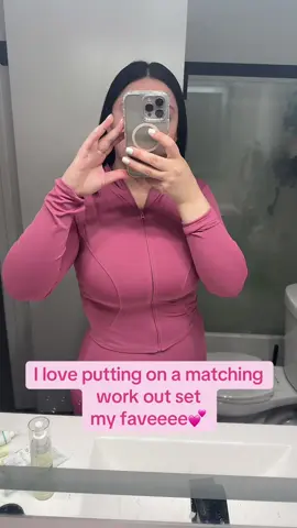 😭😭😭#workoutfit #workoutoutfit #workoutfits #joggerset #womensactivewear