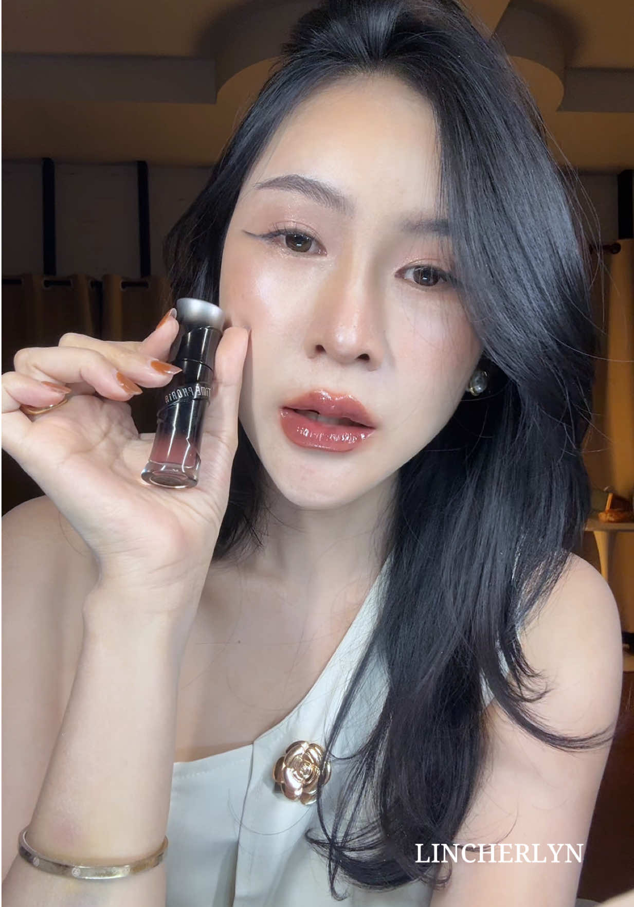 สี 12 คือสวยจริง หมดบ่อยเลยสีนี้ #ลิปสติก #timephoria #รีวิวบิวตี้ #ลิปกลอส #ลิปสายฝอ 