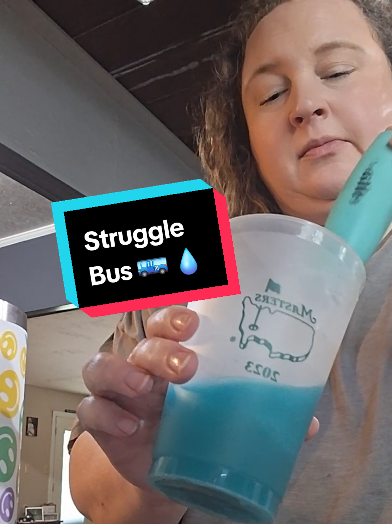 💦 Who needs soda when flavored water tastes THIS good? Refresh, hydrate & glow ✨ #FlavoredWater #StayHydrated #RefreshingVibes #HealthySips #HydrationGoals
