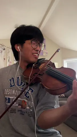 she got a thing about her - @Thomas Day ❤️ but there’s a violin solo and even more strings on top. #shegotathingabouther #thomasday #violin #cover 