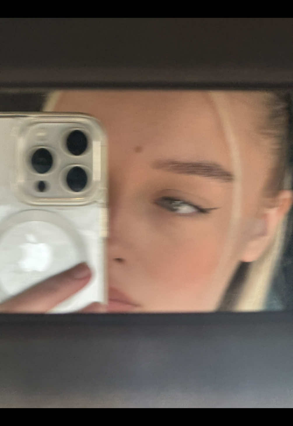 it’s actually a joke and ITS NOT FUNNEH😭😭😭😭 