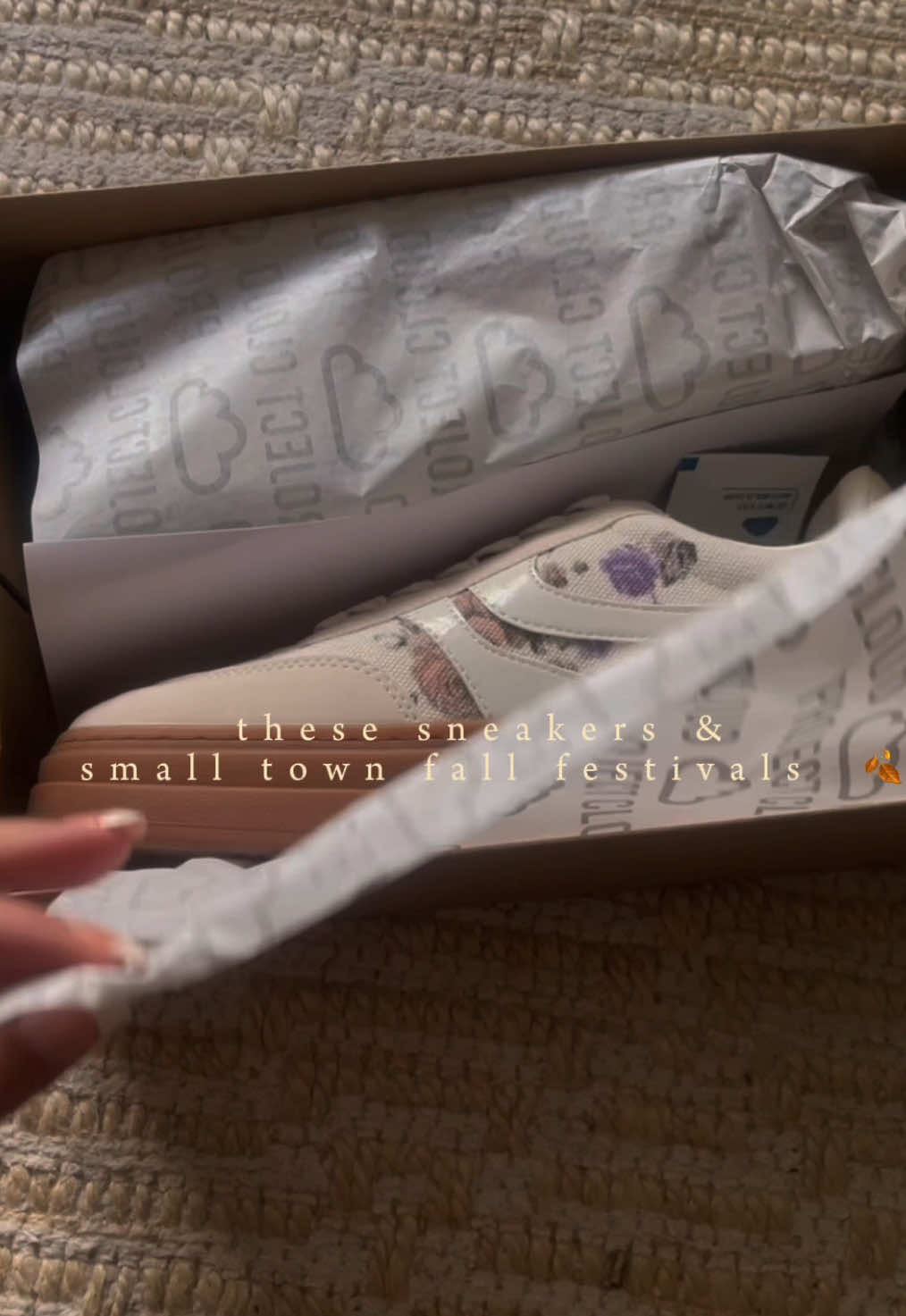 These Project Cloud floral platform sneakers were made for cozy walks, small town fall festivals, and everyday comfort 🌸 Memory foam insole + lightweight design = effortless style with a soft luxe twist. True to size and design options available. #platformsneakers #sneakers #falloutfits #falloutfitideas #comfortableshoes 
