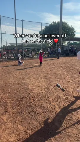 First home run of the fall tourney season 🥎💥 & Mia said ima let God do the work! #proudmom #softball #softballtiktoks #softballlife #softballtournament 