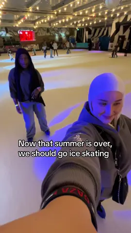 Imagine not knowing how to ice skate 😭 #IceSkating #winter #fyp #foryou 