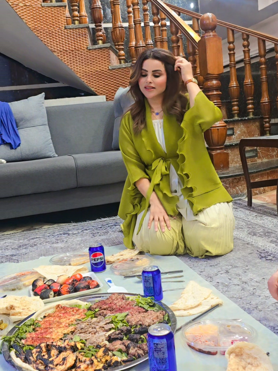 العشاء اليوم يم اخت زوجي ام زيد @mohamad 