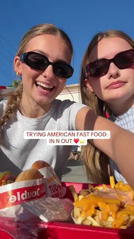 TRYING USA FAST FOOD!! episode 1 😆🇺🇸 #innout #fastfood #muckbang #viral 
