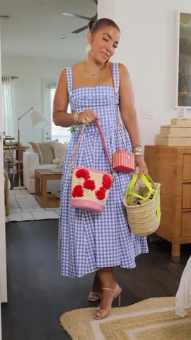 What's better than a good Rebag haul?? 😍 @carolinsuarez_ Head to the link in bio to shop these styles and more.