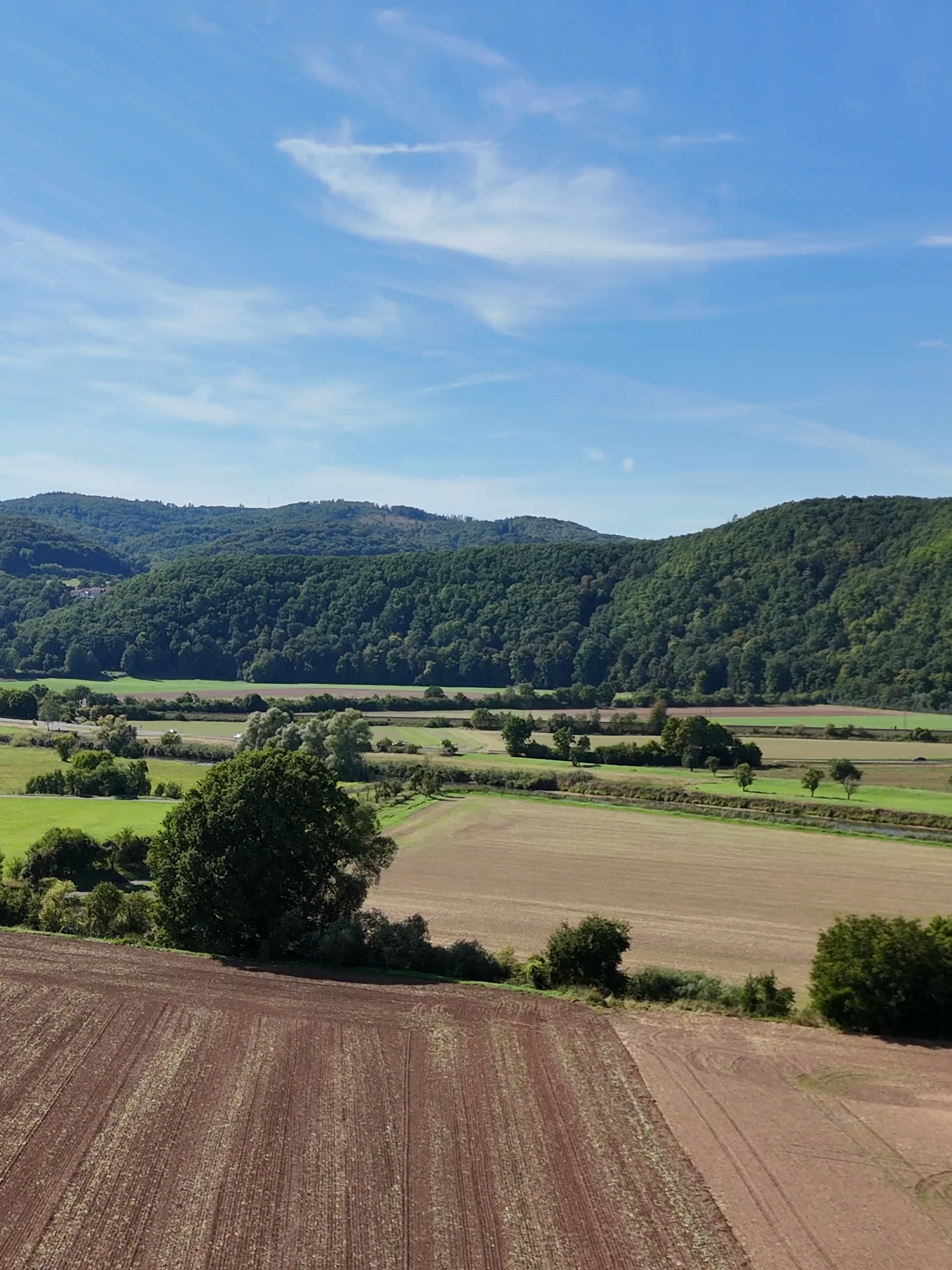 دل کھول کر دیکھیں اللہ پاک کی بنائی ہوئی کائنات کی خوبصورتی This is our village in Germany. Enjoy photoages of my Drone. #badsoodenallendorf #germany #Beautyofgermany #fyp 