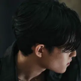 I would let him turn me into a vampire. #revamp #barcodetin #barcodetinnasit #ciar #fyp  scene: @Wyn<3 