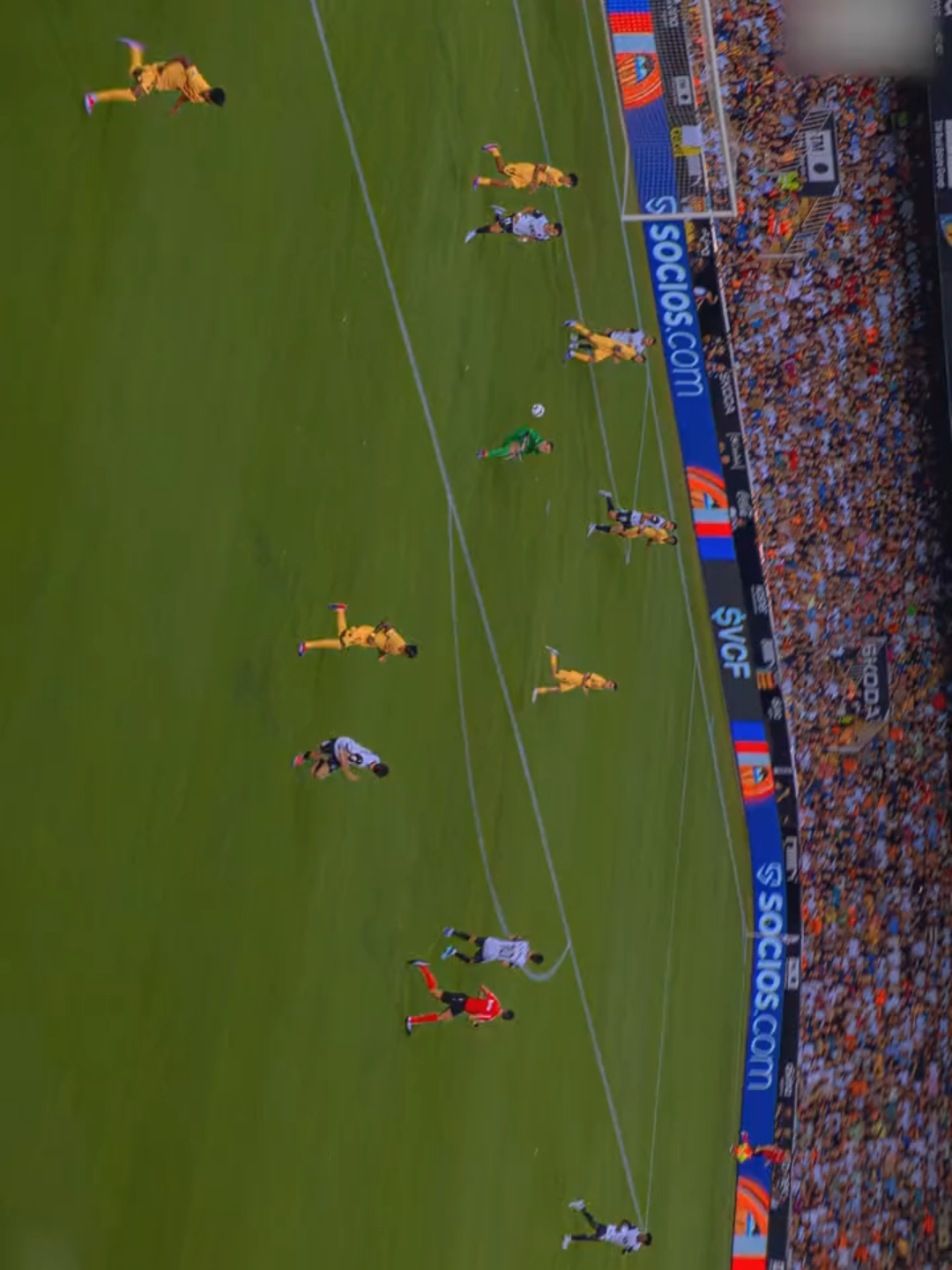 yamal skill 💥 #yamal #lamine #madrid #barcelona #viralvideos #football #footballtiktok #footballedit #footballtogether #messi #fyp ★ upload method ★ TG: @editing_news