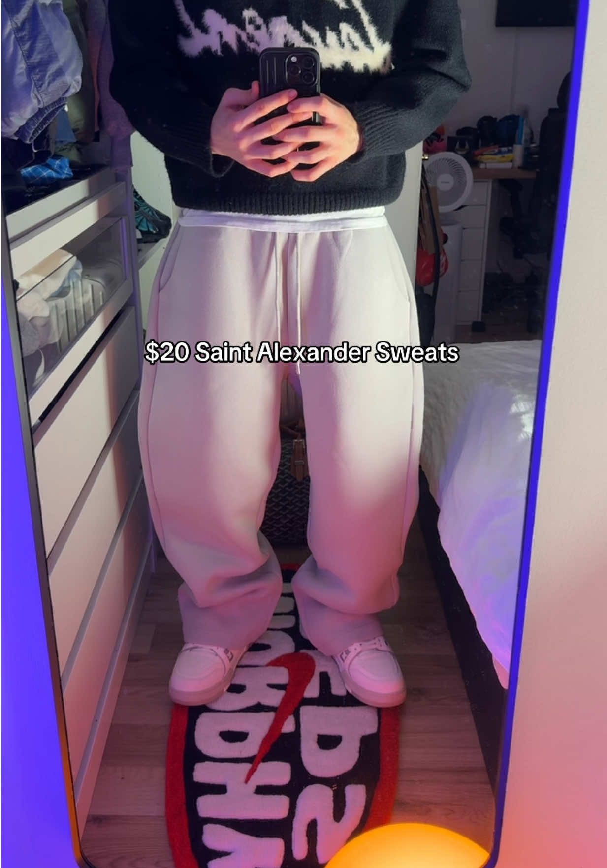 Best back to school baggy sweats rotation you need 🥇 What do you think 💭 #streetwear #baggysweats #cnfans #fashiontiktok #fashion 