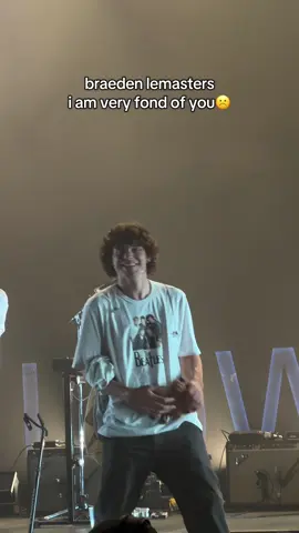 sobs take me back to wallows brixton i miss it sm #wallows #braedenlemasters #wallowsbraeden #wallowsmusic #fyp 