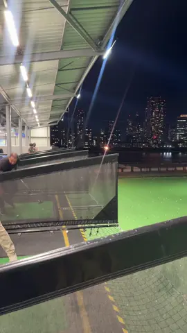 Greenwich peninsula golf driving range 