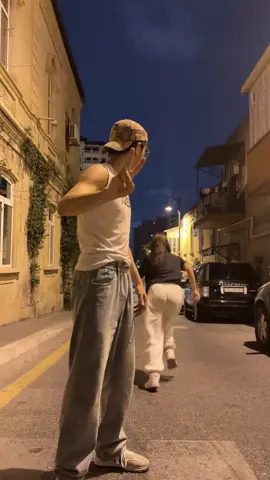 Bizim trendə gec qalmişliğ❤️(fake atmağim)😂#mahmudov #fyb #CapCut #keşfet #elgünzümrüd 