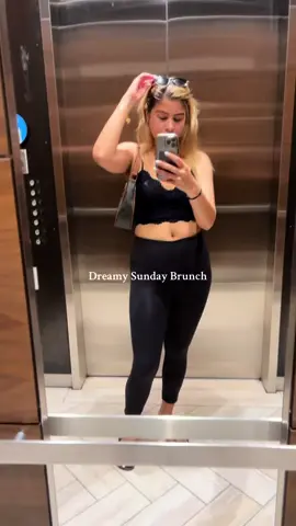 Sunday vibes done right ✨☕ Brunching at the dreamy Oxford Exchange 🥂 #BrunchVibes #FoodieTok #FYP #TampaEats #WeekendVibes @Tampa Bay Buccaneers