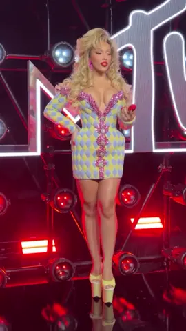 Doja cat arrived at the VMAS #fyp #viral #tiktok #vmas 