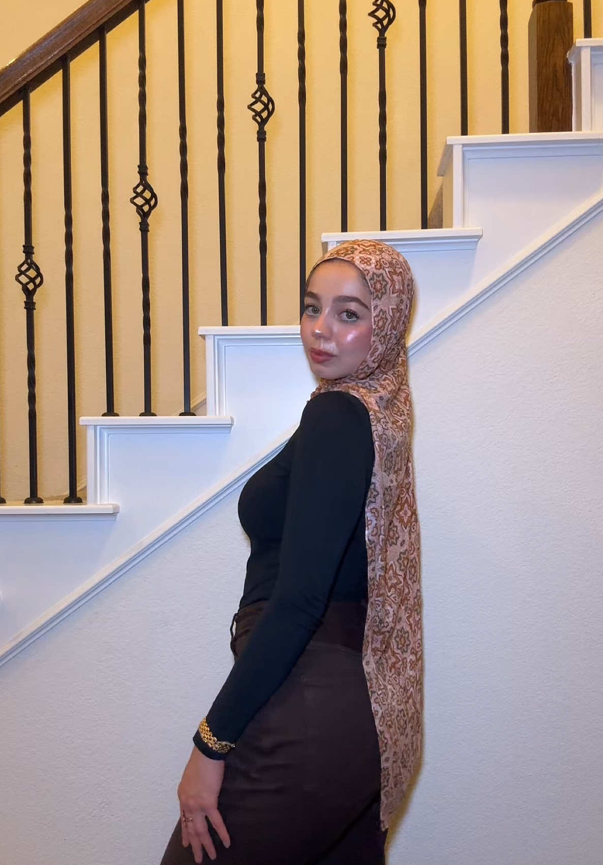 #ootdfashion #hijabifashion #modestfashion #ArabTikTok #Jordanian @velascarves 