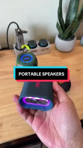 I still don’t get how this is real. #tiktokshopcreatorpicks #tiktokshoprestock #tiktokshopblackfriday #tiktokshopcybermonday #bluetoothspeaker 