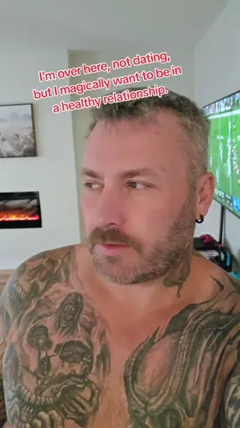 fall season always gets me the relationship feels.. so much to do but no one to do them with 🤣🤣🤣🤣##tattedup_dad 