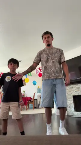 shitty dancers pt.1 #fyp #viral #dance #brazilian #lilbro 
