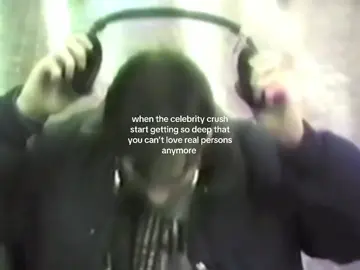 It’s not a celebrity crush anymore, I really fell in love with him. Like, yesterday I was watching Dr. House with my mom, and when rsl appeared she told me that she had never seen me look at someone the way I look at him #robertseanleonard #fyp #xybca #viral #rsl #robertseanleonardedit 