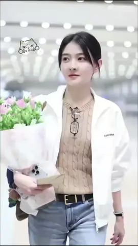 senatural itu cantik mu jie ku😘😘❤❤#liangjie良杰 #actreeschinese #fyp
