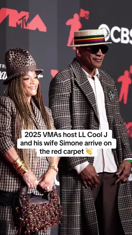 2025 VMAs host LL Cool J and his wife Simone arrive on the red carpet 👏 #llcoolj #vmas #vmas2025 