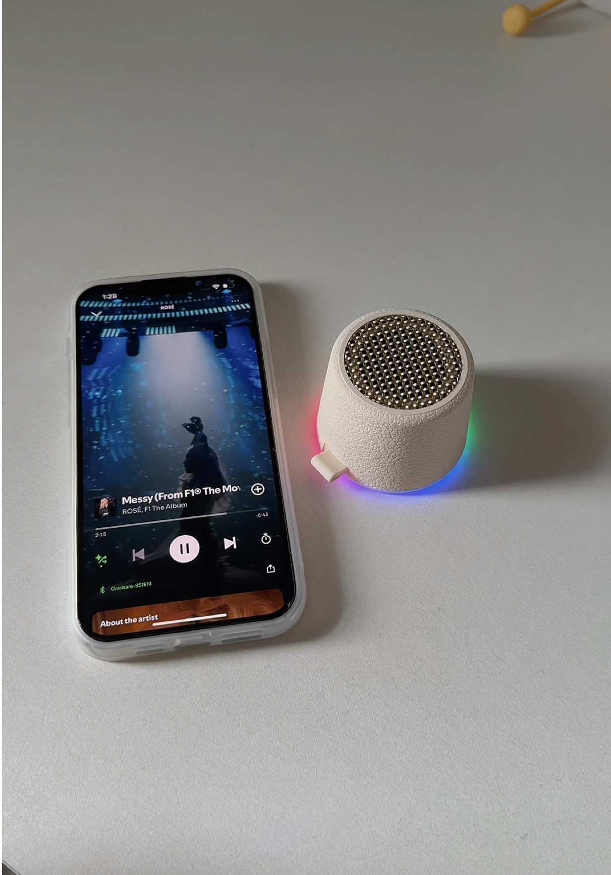 luvvv this mini magnetic speaker!! 😭💗 #speakerbluetooth #bluetoothspeaker #portablespeaker #orashareph #orasharespeaker 