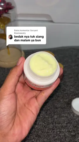 Membalas @Suryani Rosmawaty bagus bgt krim malam nya 