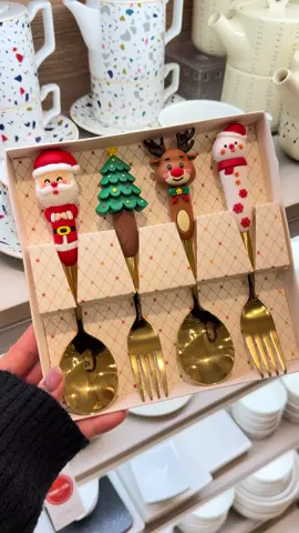 LLEGARON LOS SETS NAVIDEÑOS MÁS LINDOS🎄 SETS DE CUBIERTOS/ tenedor y cuchara TINA HOME🏠 Mendoza 1678, CABA #barriochinoargentina #tinayco #navidad #christmas #regalos 