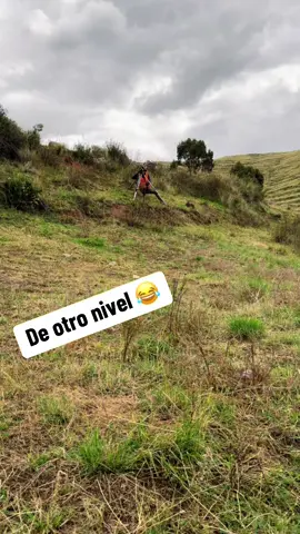 Se sacó las técnicas prohibidas 😂#ingenieria #topografia #fotogrametria #puno #gps 