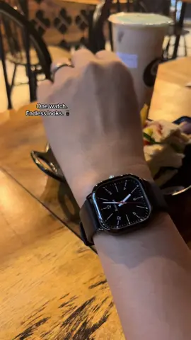 Time waits for no one — but at least you’ll look good waiting. 😌🖤 #unisexwatch #rosivga #blackwatch #foryou 