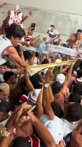 Eu te r0ube1 com a Galoucura🎵🇾🇪🔥#santacruz #explosaoinfernocoral #infernocoral 