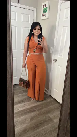 Outfit del día 🧡 con set de TikTok shop. Tela stretch. Color lindo para esta temporada otoño @ChicMe_official 🍁 #outfit #fypシ #trending #fyp  #viral 